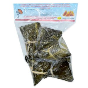Mooijer Bamboo Leaves Cake Pyramid (Banh Do) 500g